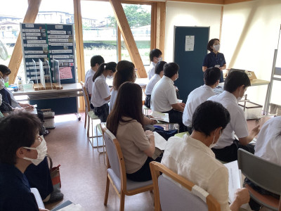 ４月第３学年 「障害者就業・生活支援センター見学」